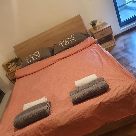 صوفيا Idea Lux Apartment المظهر الخارجي الصورة